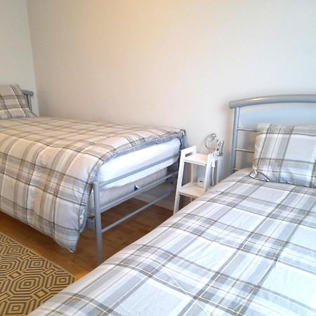 Excellent Location - City Centre - Parking - 4 Beds -2 Bedrooms 벨파스트 외부 사진